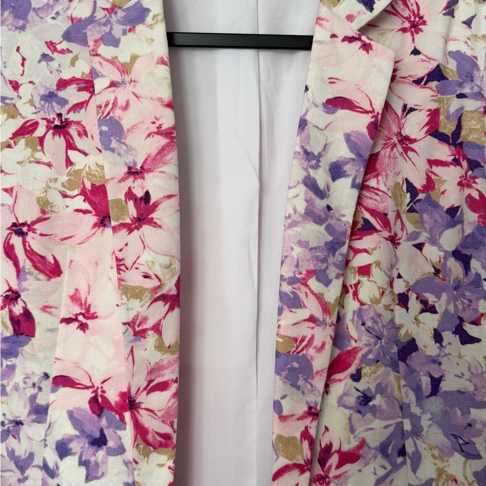 Express Floral Open-Front Blazer in Cream, Lavender & Pink - Picture 2 of 2